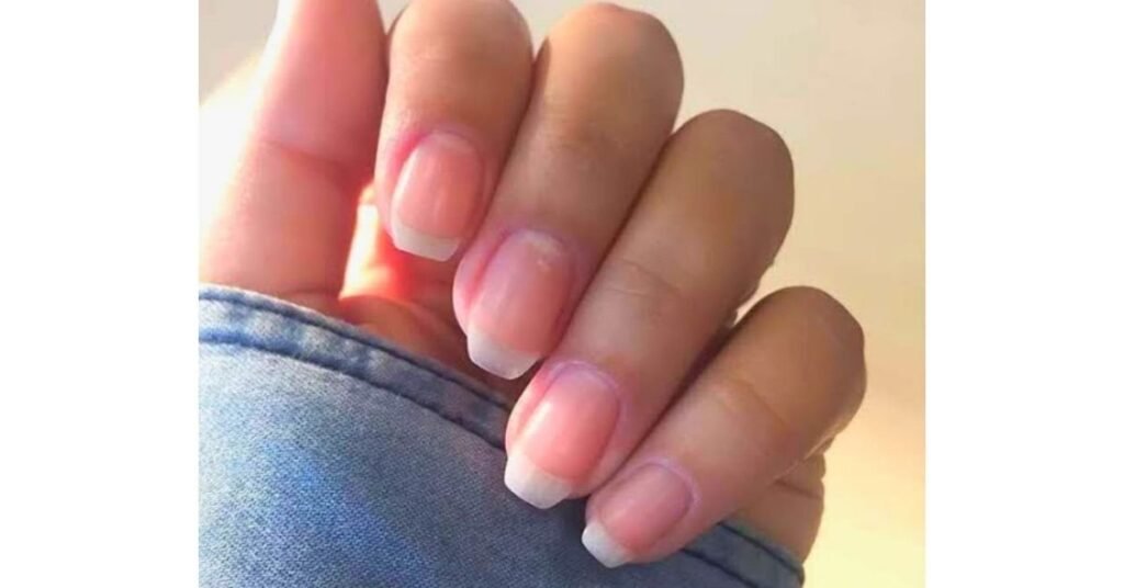 Best Nail Shapes for Short Nail Designs